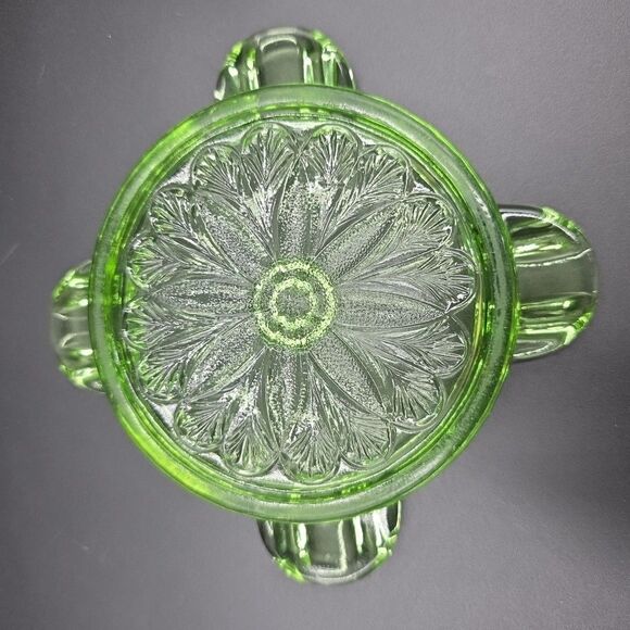 Jeanette Sunflower Ashtray Vaseline Glass Uranium 5" Green With Snuffer 1930s - Picture 4 of 9